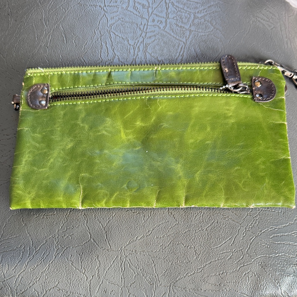 Green Leather Zipper Pouch